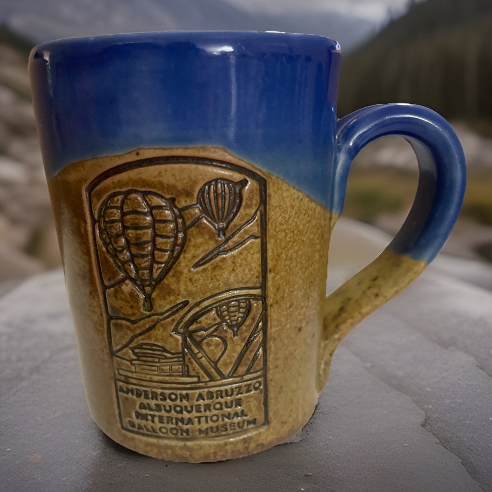 Cold Mtn Ceramic Mug INTERNATIONAL‎ BALLOON MUSEUM Albuquerque Abruzzo 2014 USA